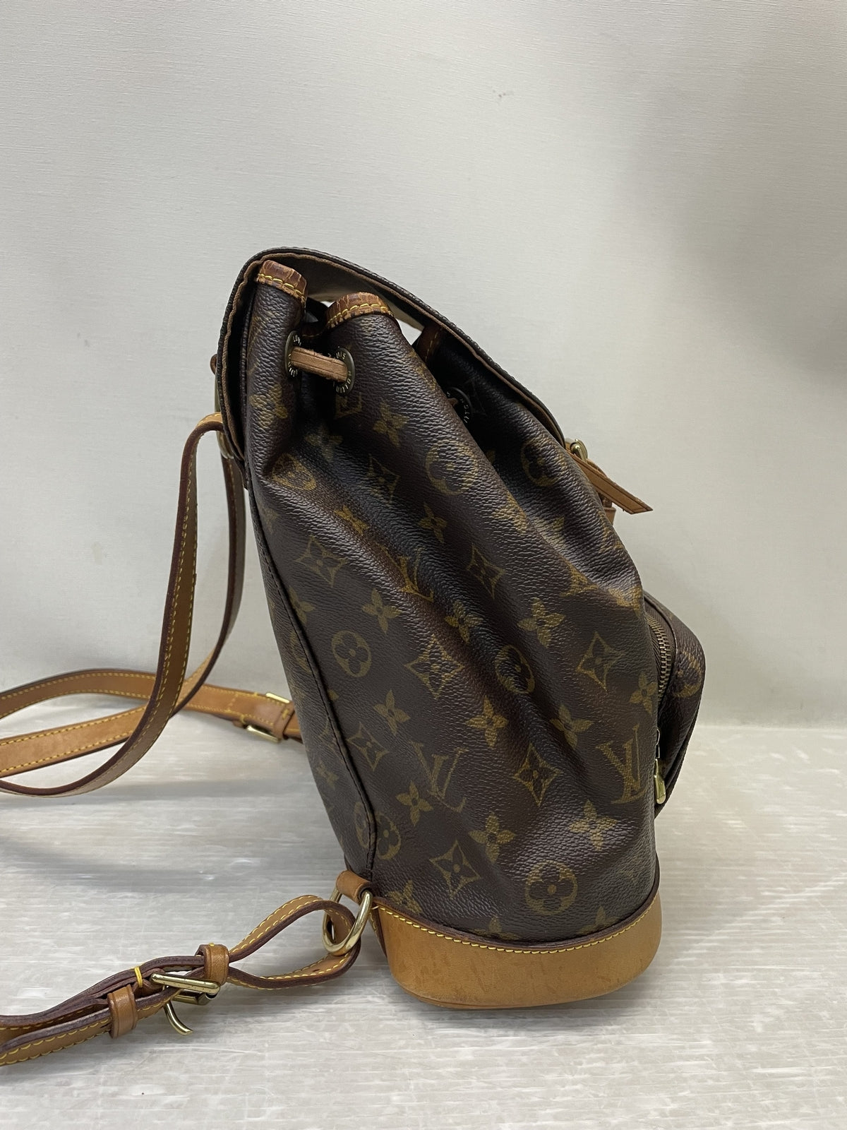 LOUIS VUITTON モンスリMM モノグラム リュック M51136