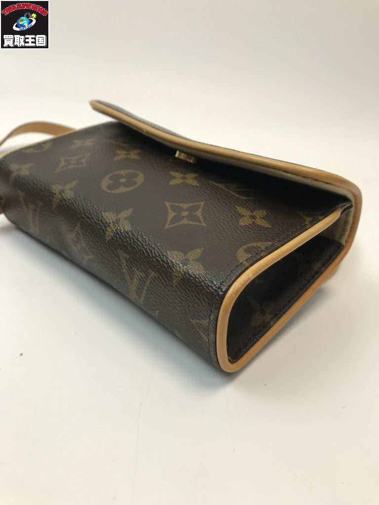 LOUIS VUITTON ボディバッグ
