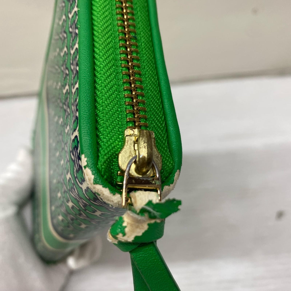 TORY BURCH/ラウンド/長財布