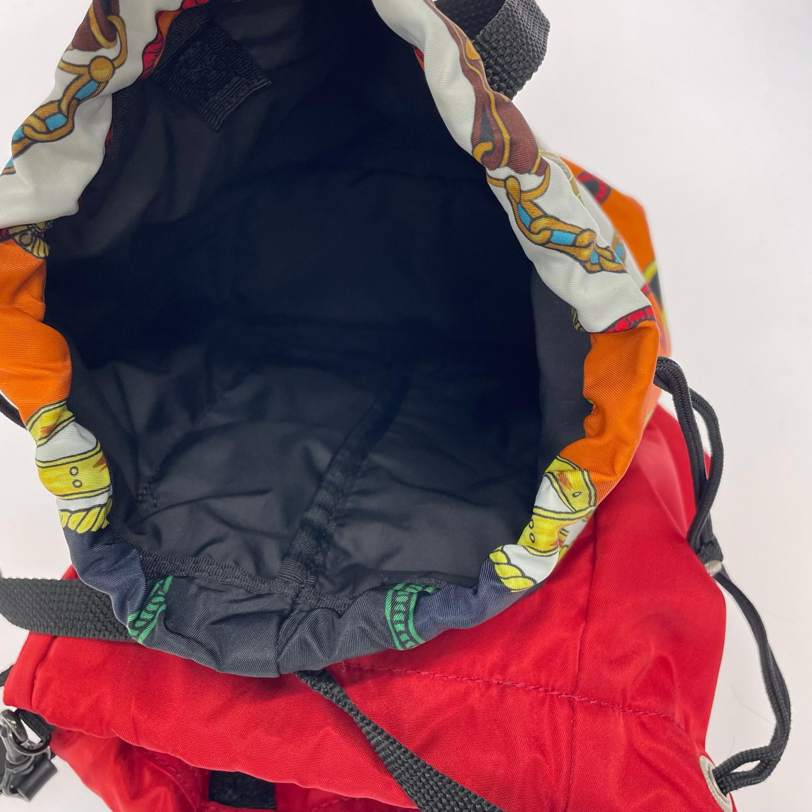 ショルダーバッグ Print drawstring bag 総柄 赤