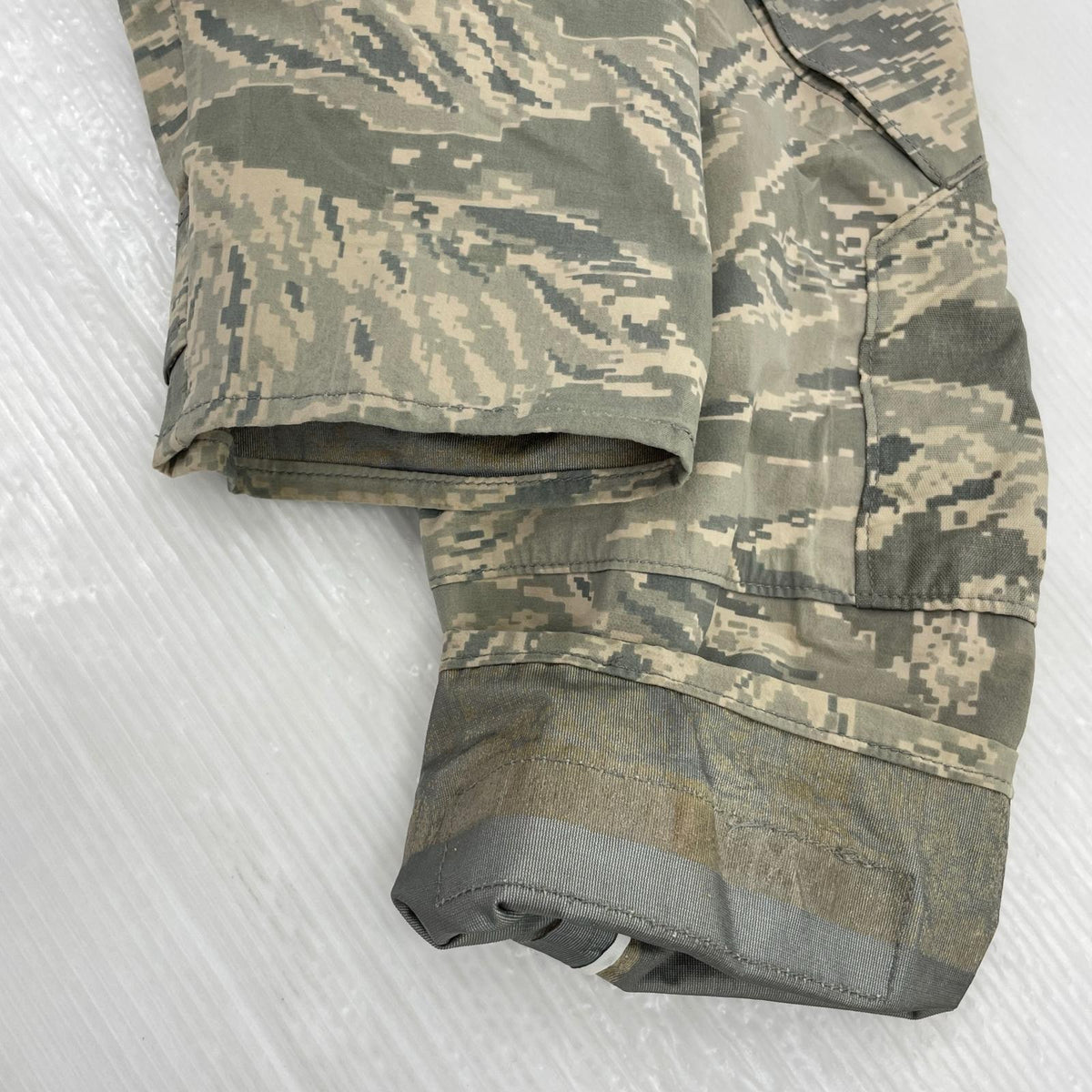 ミリタリージャケット 07製 US.AIR FORCE APEC PARKA M