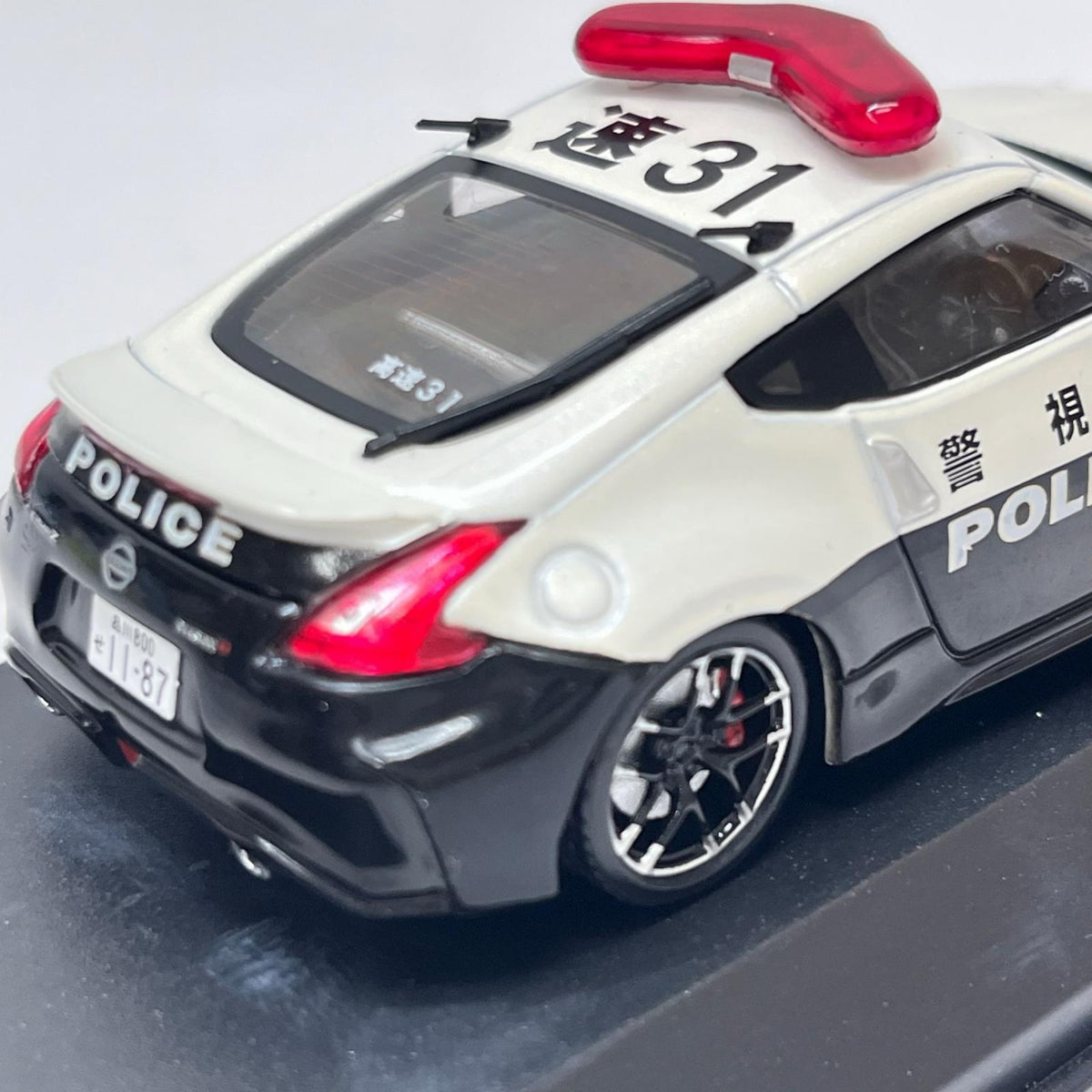 レイズ 1/43 フェアレディ Z ニスモ Z34 2016 警視庁高速道路 RAI'S 1/43 日産 フェアレディZ NISMO 2016 警視庁高速道路交通警察隊車両 スケールカー