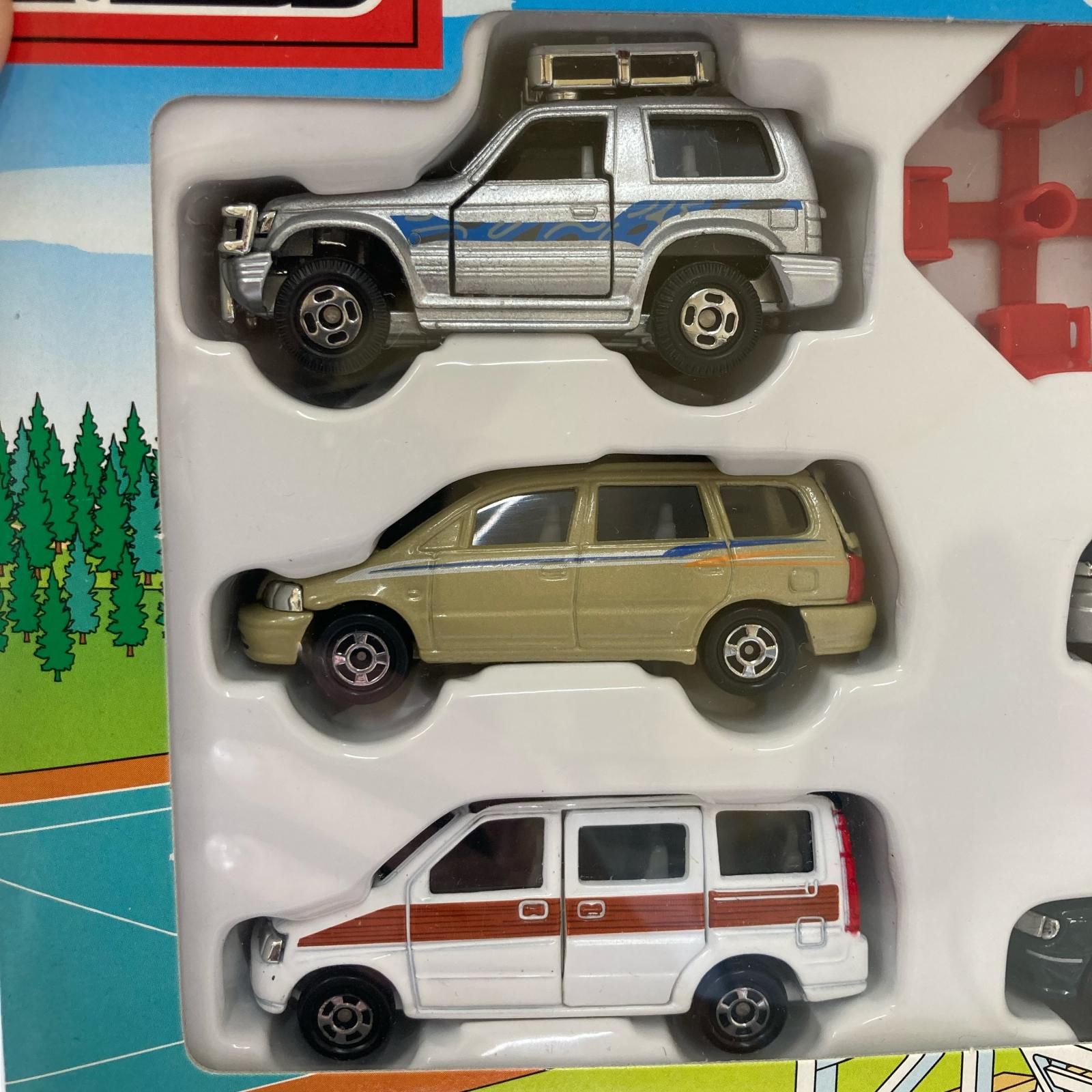 トミカ　RVセット2　リゾートツアラーズ トミカ