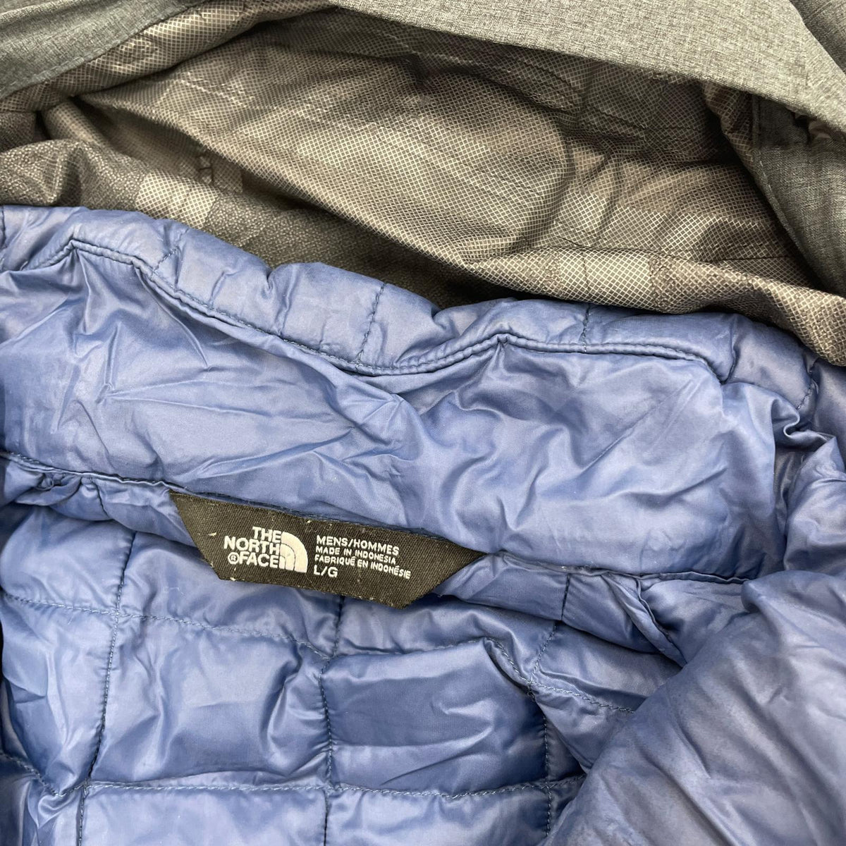 ダウンジャケット ｻｰﾓﾎﾞｰﾙﾄﾘｸﾗｲﾒｲﾄｼﾞｬｹｯﾄ ｸﾞﾚｰ L L