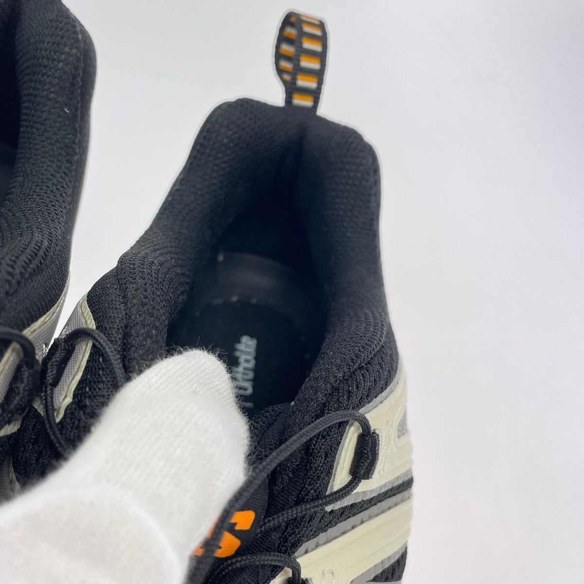 スニーカー ]XA PRO 3D V9/27.5cm 27.5cm (US9 1/2 UK9 EU45) ブラック