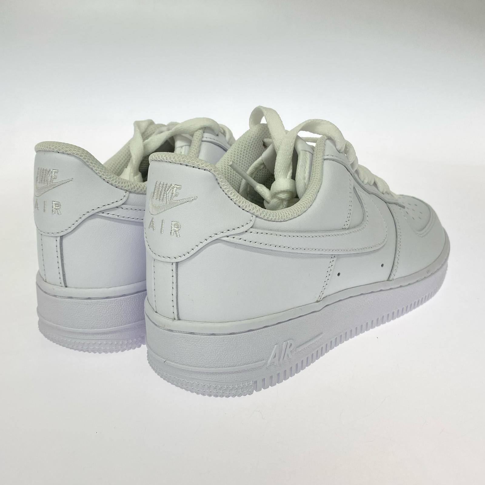 スニーカー AIR FORCE１LOW 07 25.5cm (US7 1/2 UK7 EU41) ホワイト