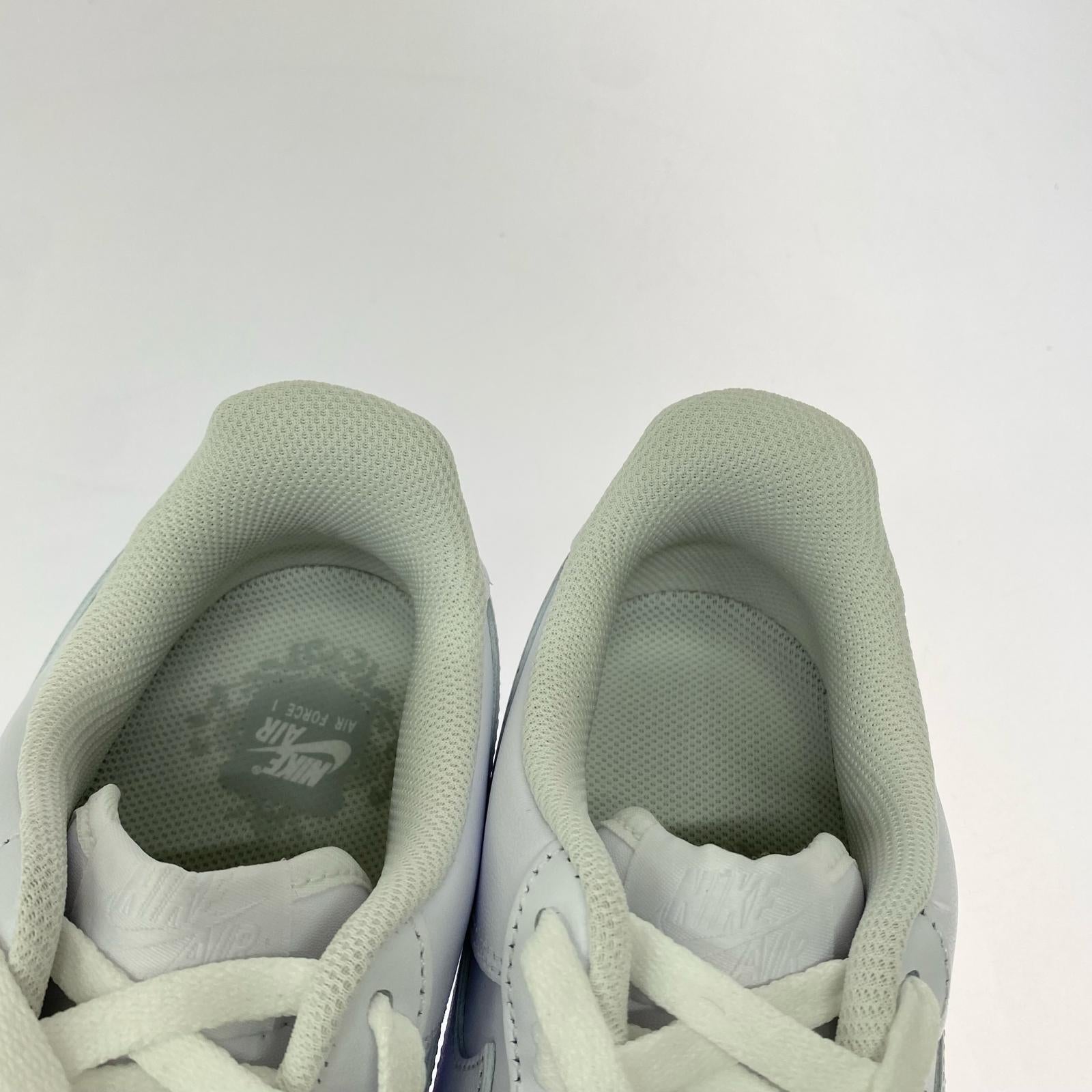 スニーカー AIR FORCE１LOW 07 25.5cm (US7 1/2 UK7 EU41) ホワイト