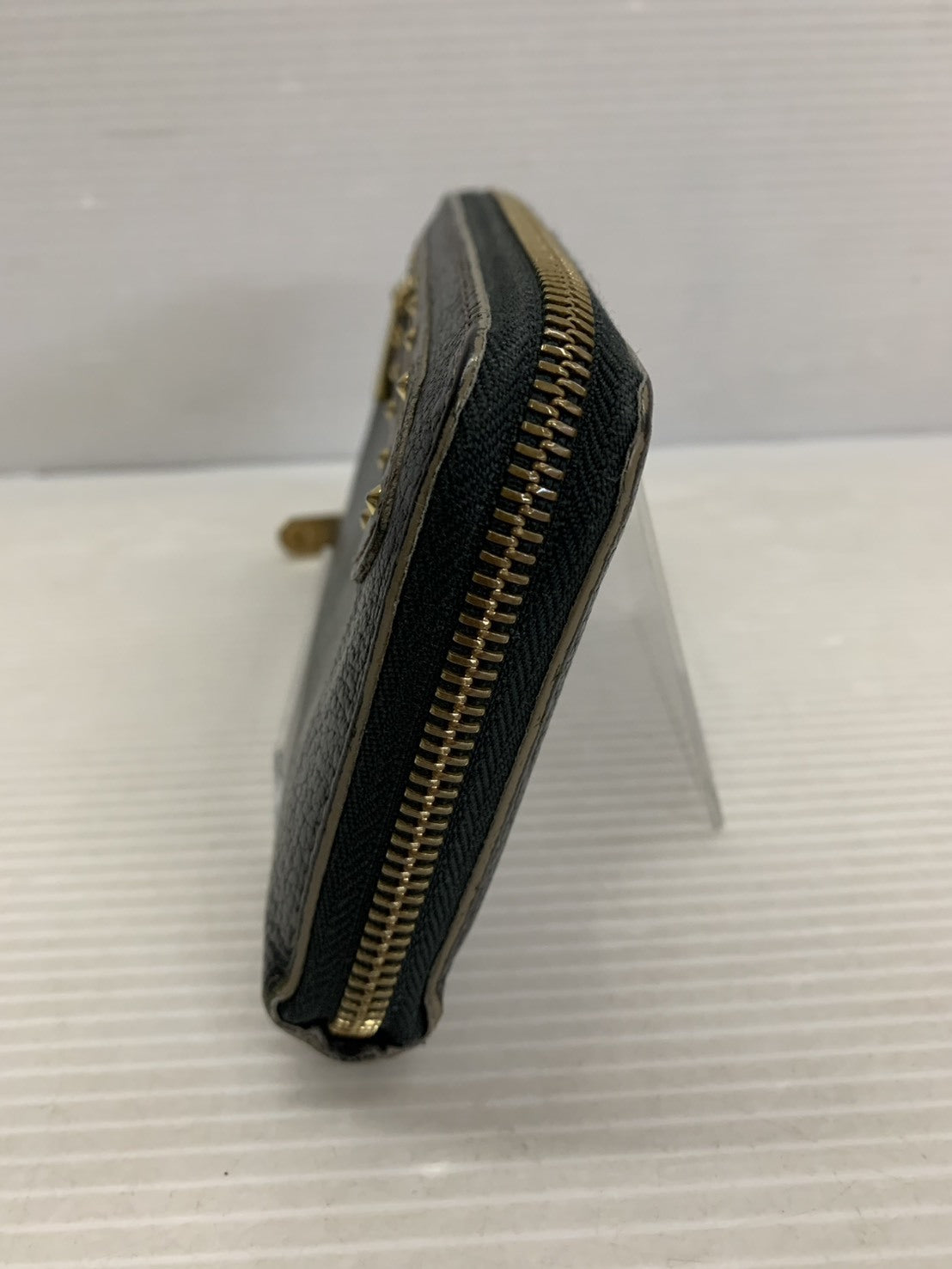 LV スハリライン ノワール ジッピーウォレット