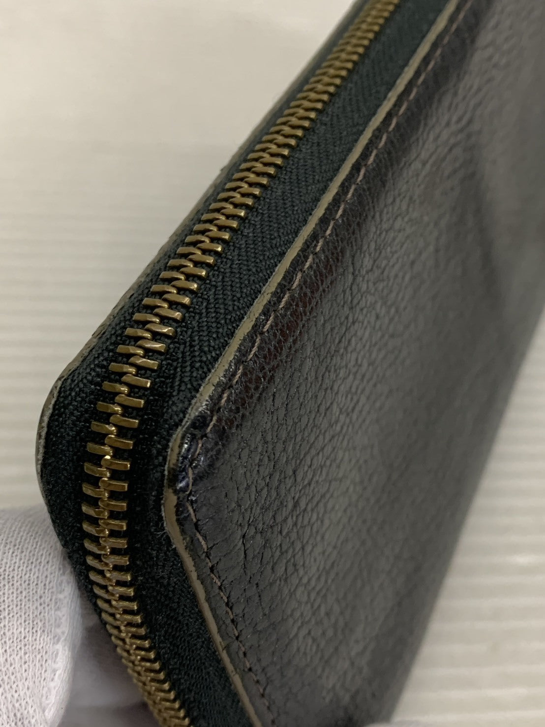 LV スハリライン ノワール ジッピーウォレット