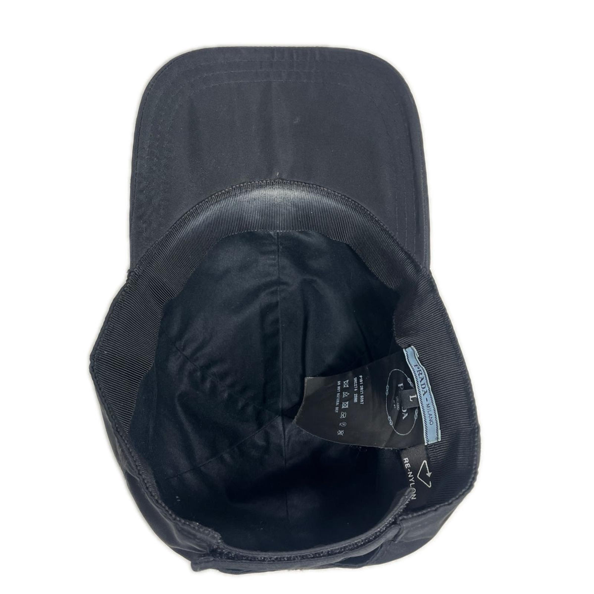 PRADA Re-Nylon トライアングルロゴ ベースボールキャップ 1HC274 2DMI