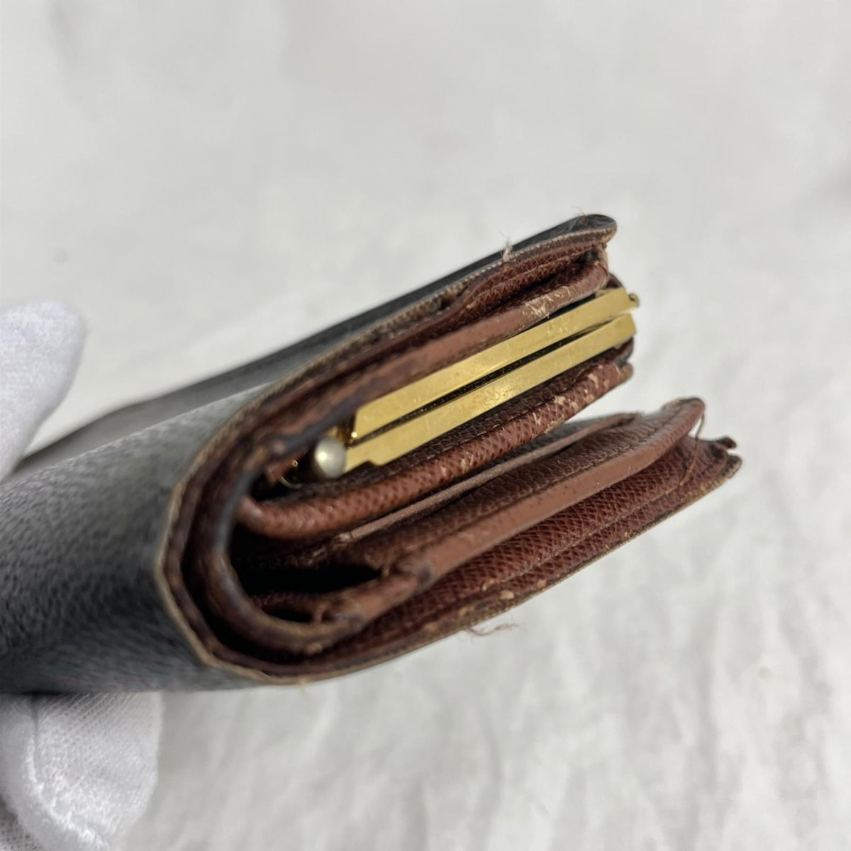モノグラム ポルトモネビエヴィエノワ