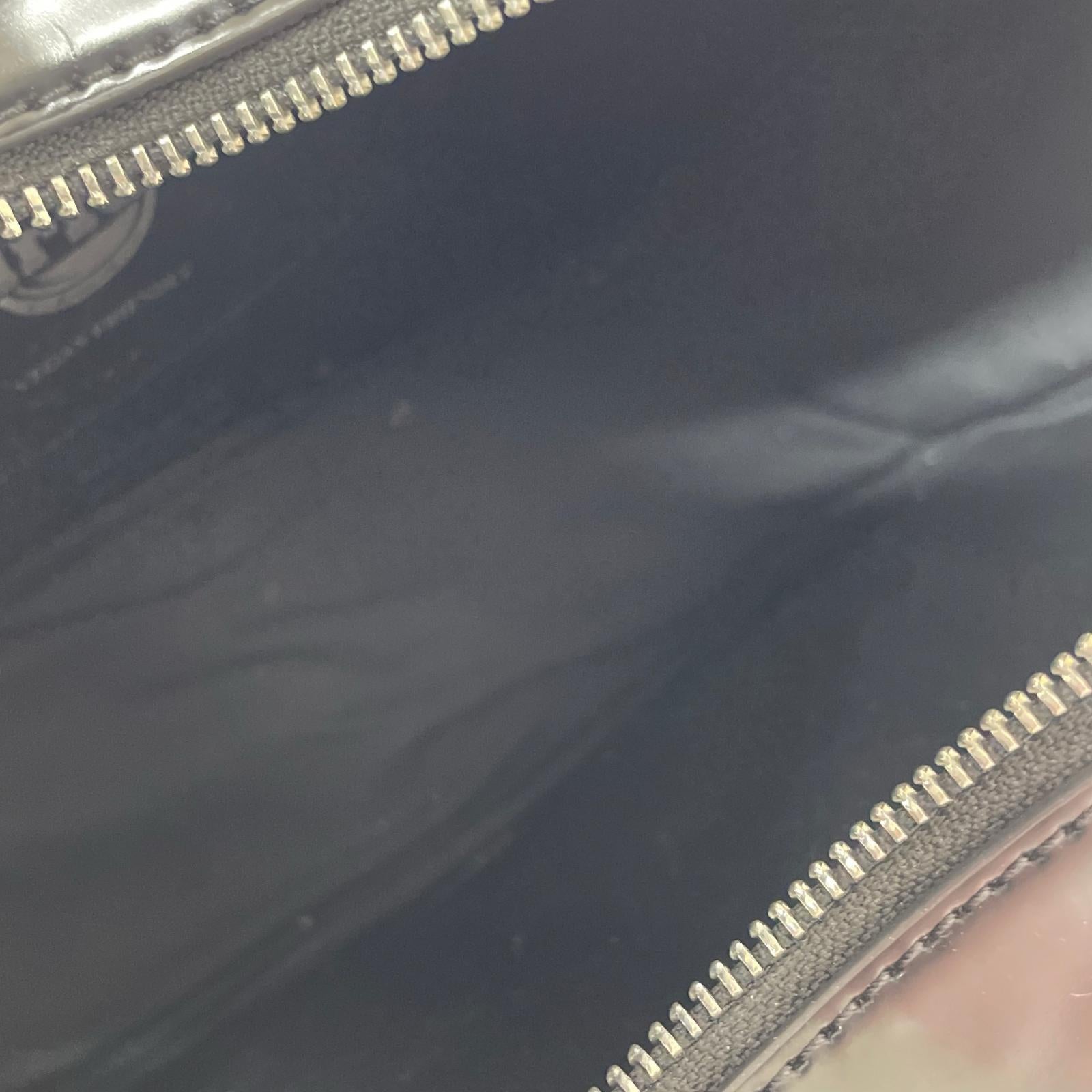 ショルダーバッグ Bow Bag レザー リボン型バッグ 黒 ブラック