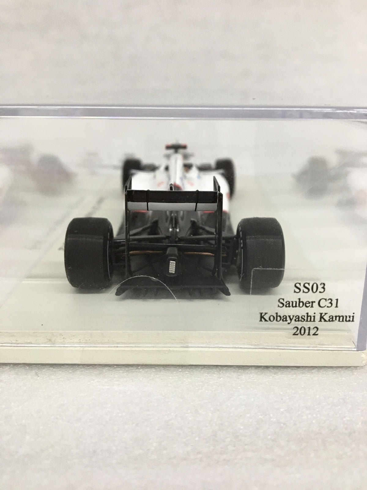 SPARK ss04 鈴鹿サーキットカスタムザウバー C31 スケールカー