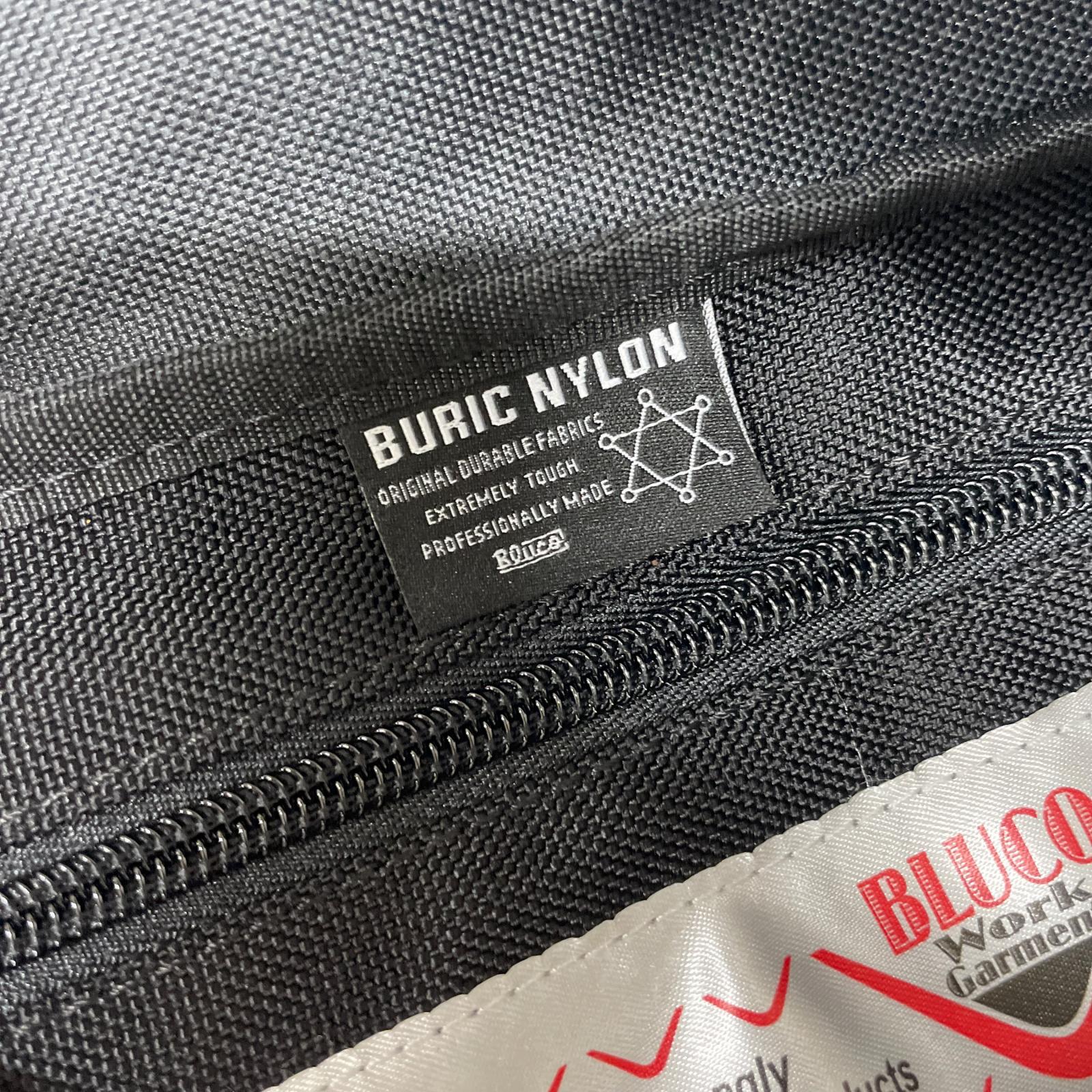 ボディバッグ BURIC NYLON　ブラック ブラック