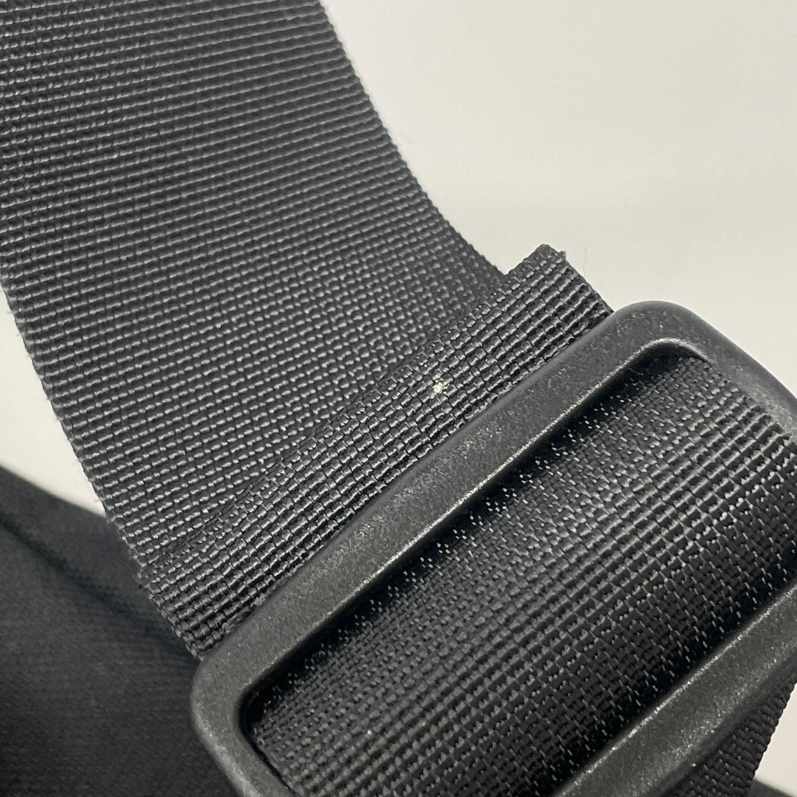 ボディバッグ BURIC NYLON　ブラック ブラック