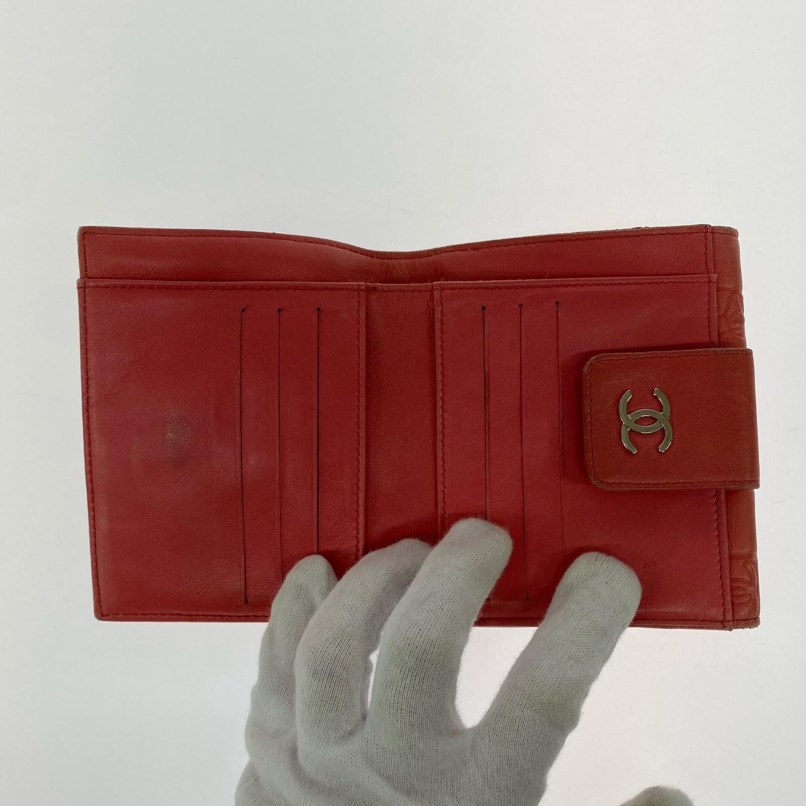 CHANEL アイコンライン 二つ折り財布