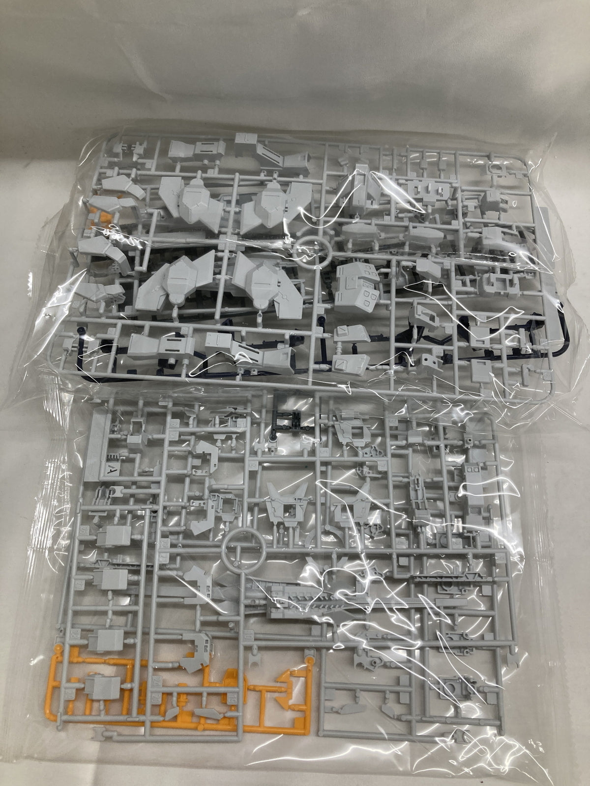 1/144 HG ガンダムTR-1 ヘイズル・アウスラ ガンプラ