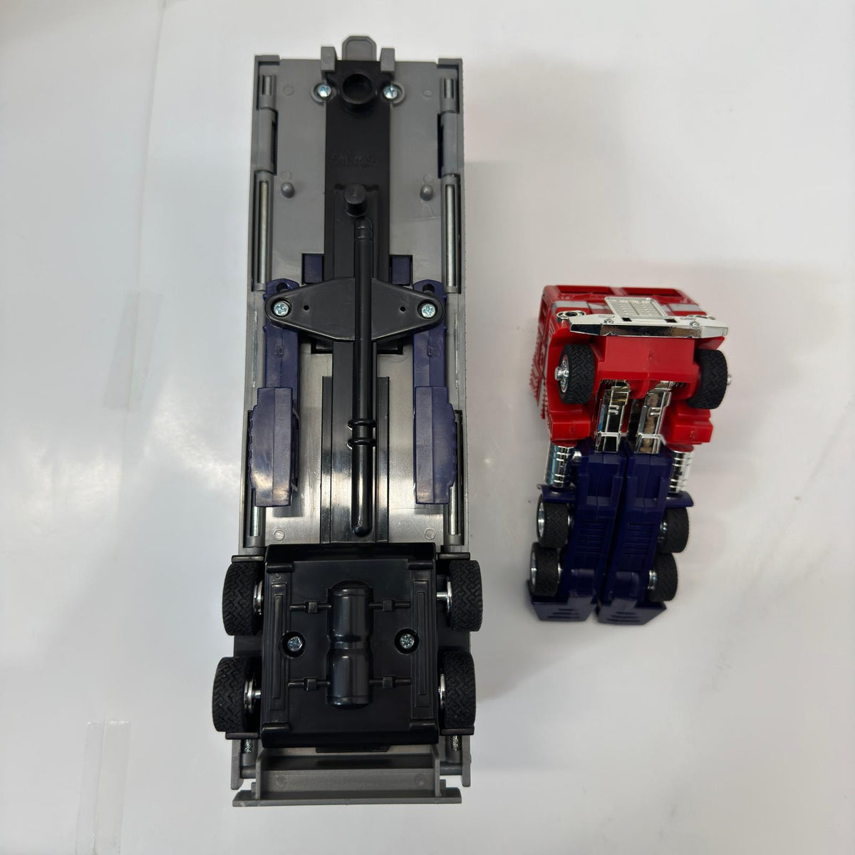 TAKARA サイバトロン/総司令官 コンボイ 15周年記念復刻版 フィギュア/グッズ