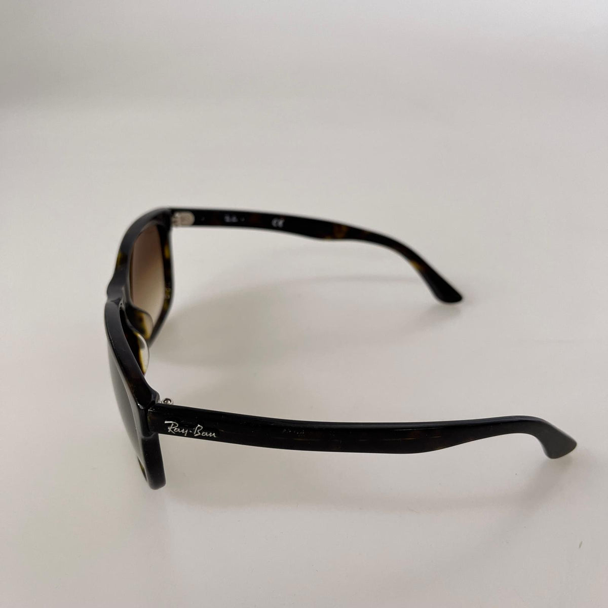 その他アクセサリー Rayban RB4181F ブラウン