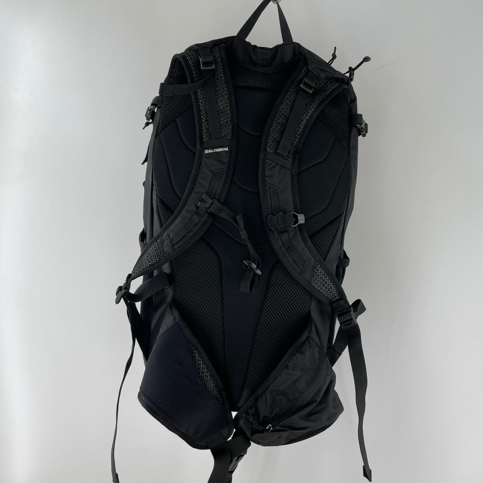 リュック・デイパック SALOMON SBSS2410009 リュック ブラック