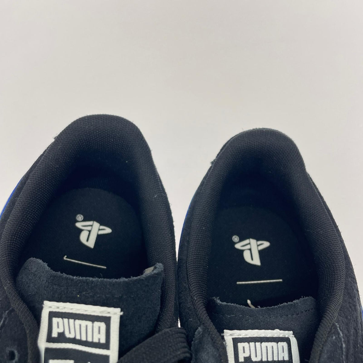 スニーカー PUMA SUEDE PLAYSTATION BLACK GLACIAL 28cm (US10 UK9 1/2 EU46) ブラック