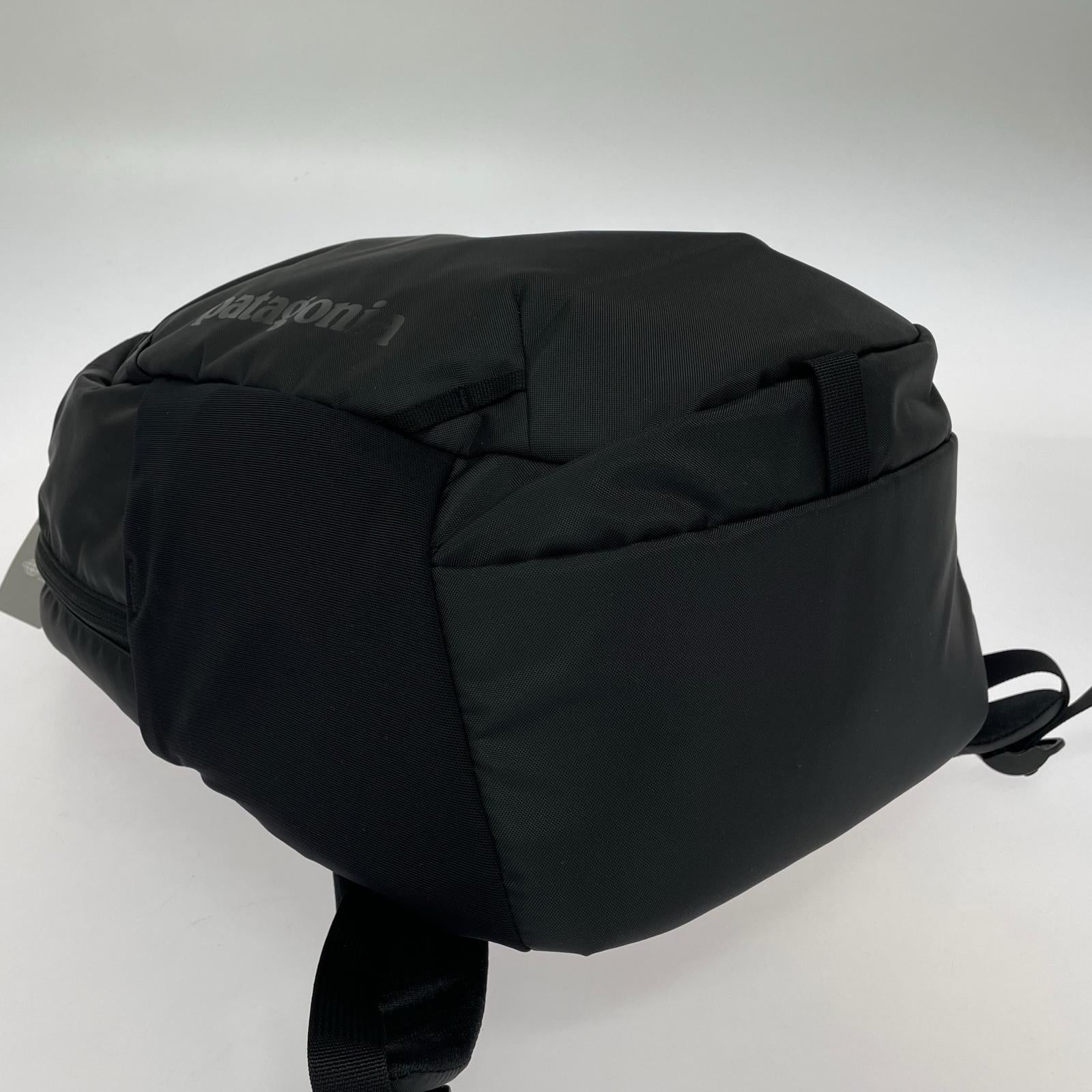 リュック・デイパック Pat Atom Day Pack 24 ブラック