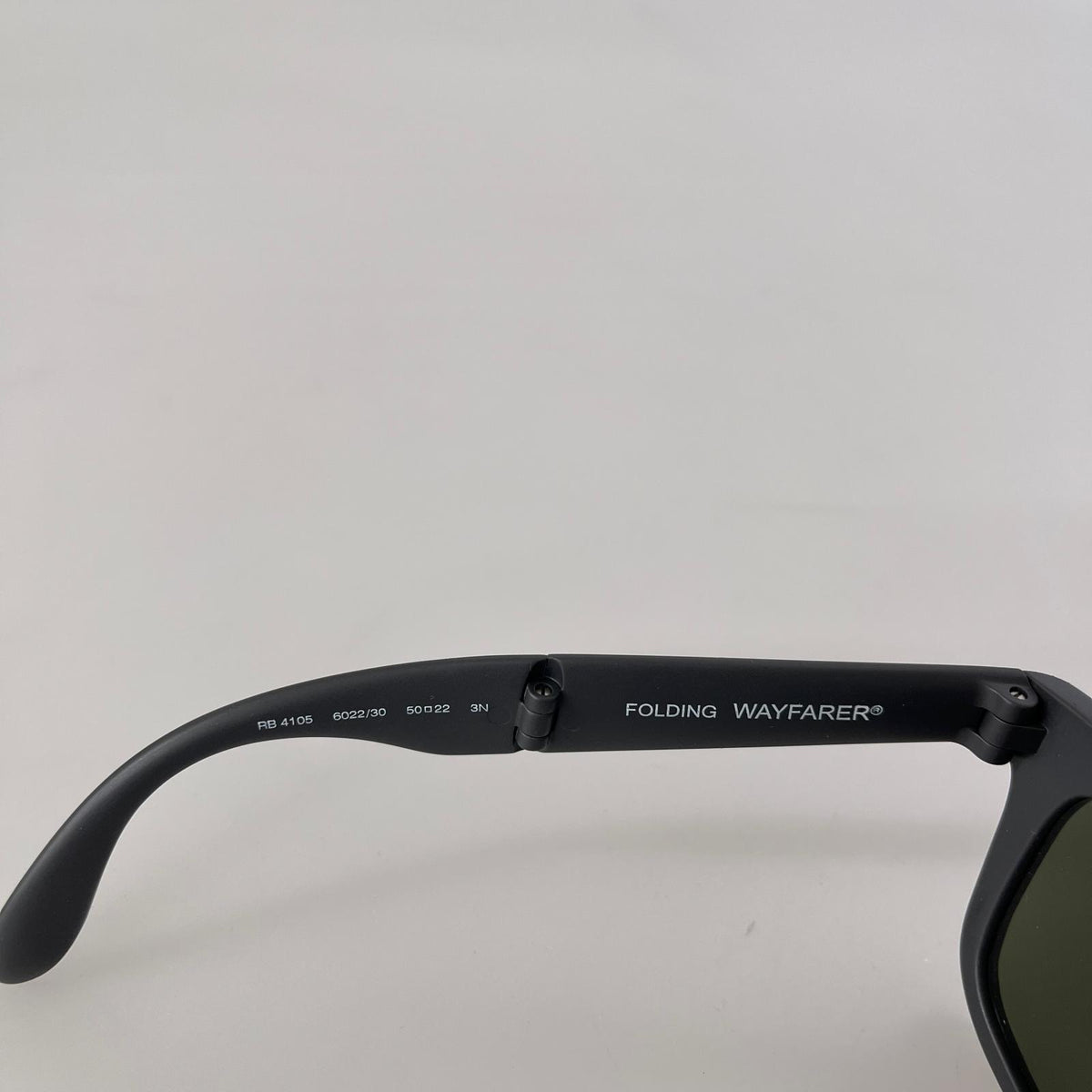 その他アクセサリー Rayban RB4105 グレー
