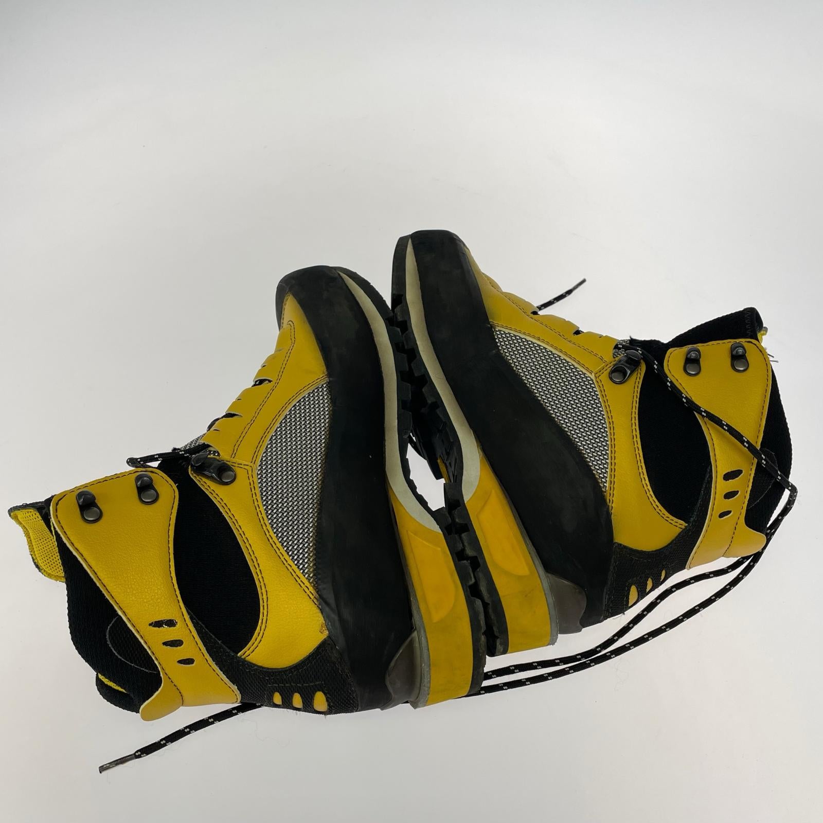 シューズ LA SPORTIVA GRTX トレッキングブーツ 黄 (UK6.5) イエロー
