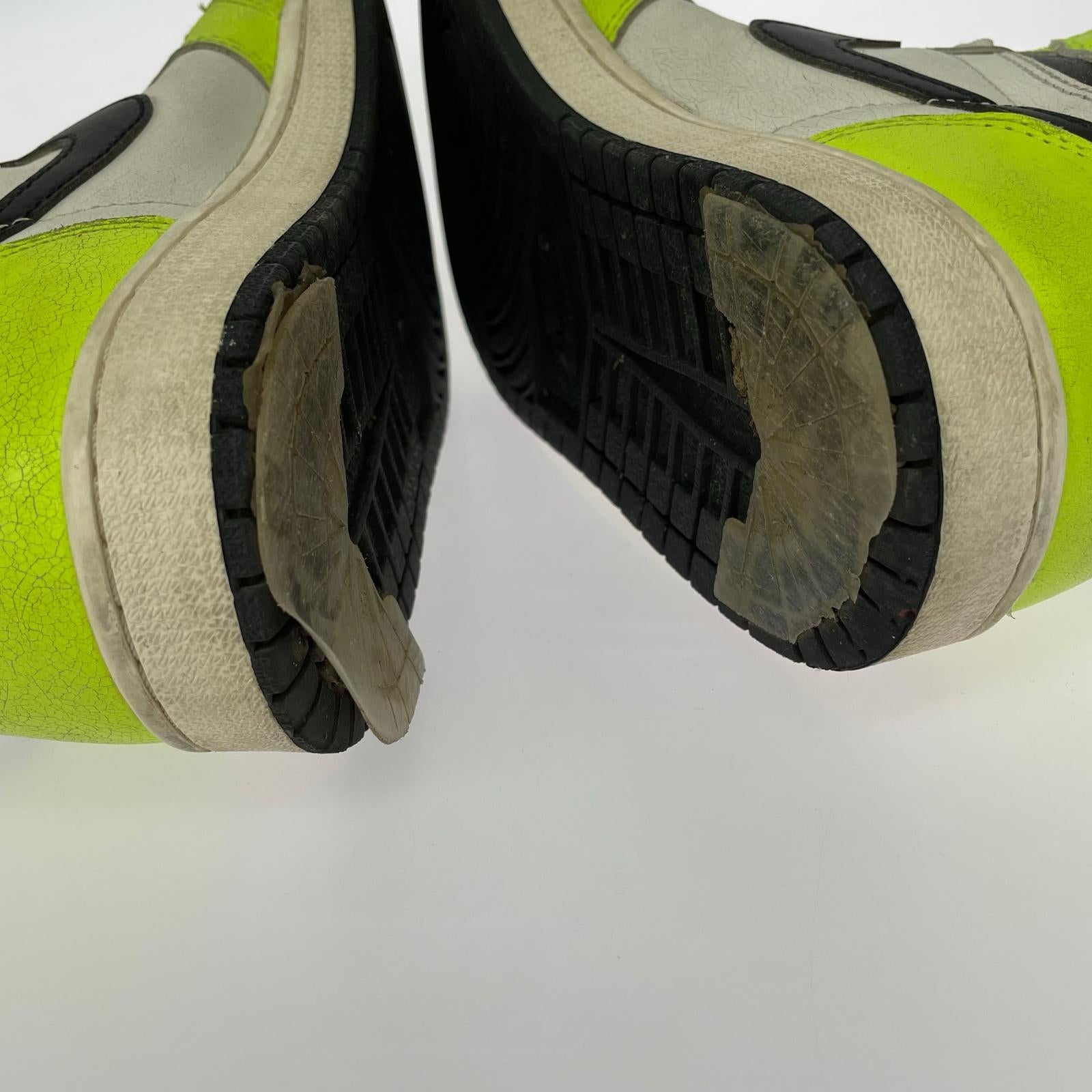 スニーカー AIR JORDAN 1 RETRO HIGH OG volt/black 25.5cm (US7 1/2 UK7 EU41) グリーン