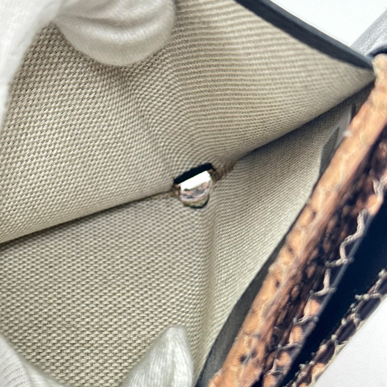 パイソン 三つ折り財布