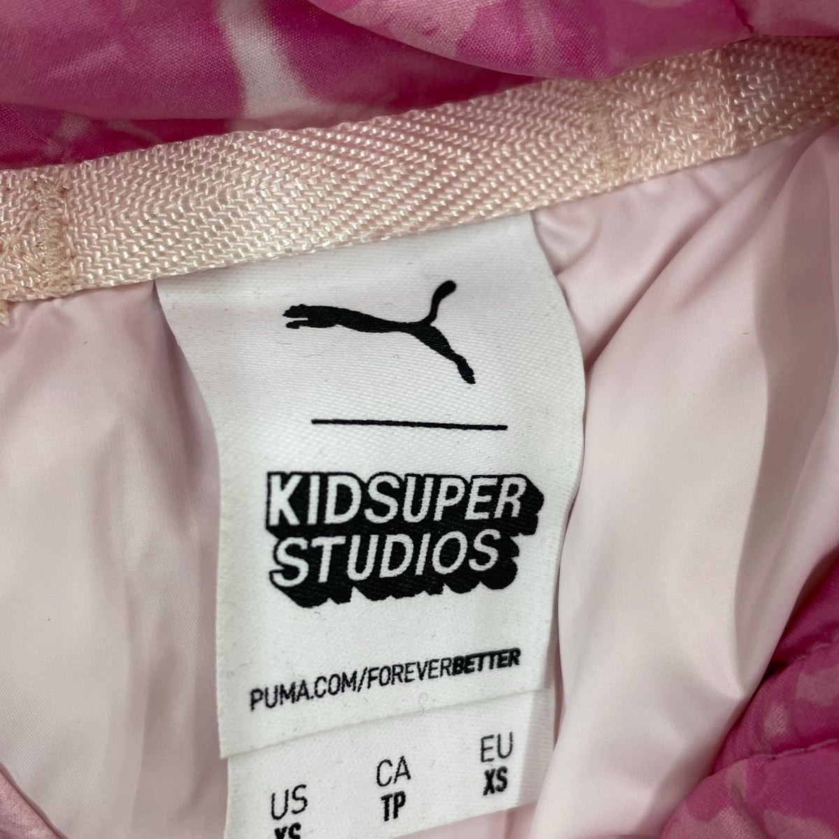 ダウンジャケット KIDSUPER MMQ AOP PUFFER JACKET PNK XS ピンク