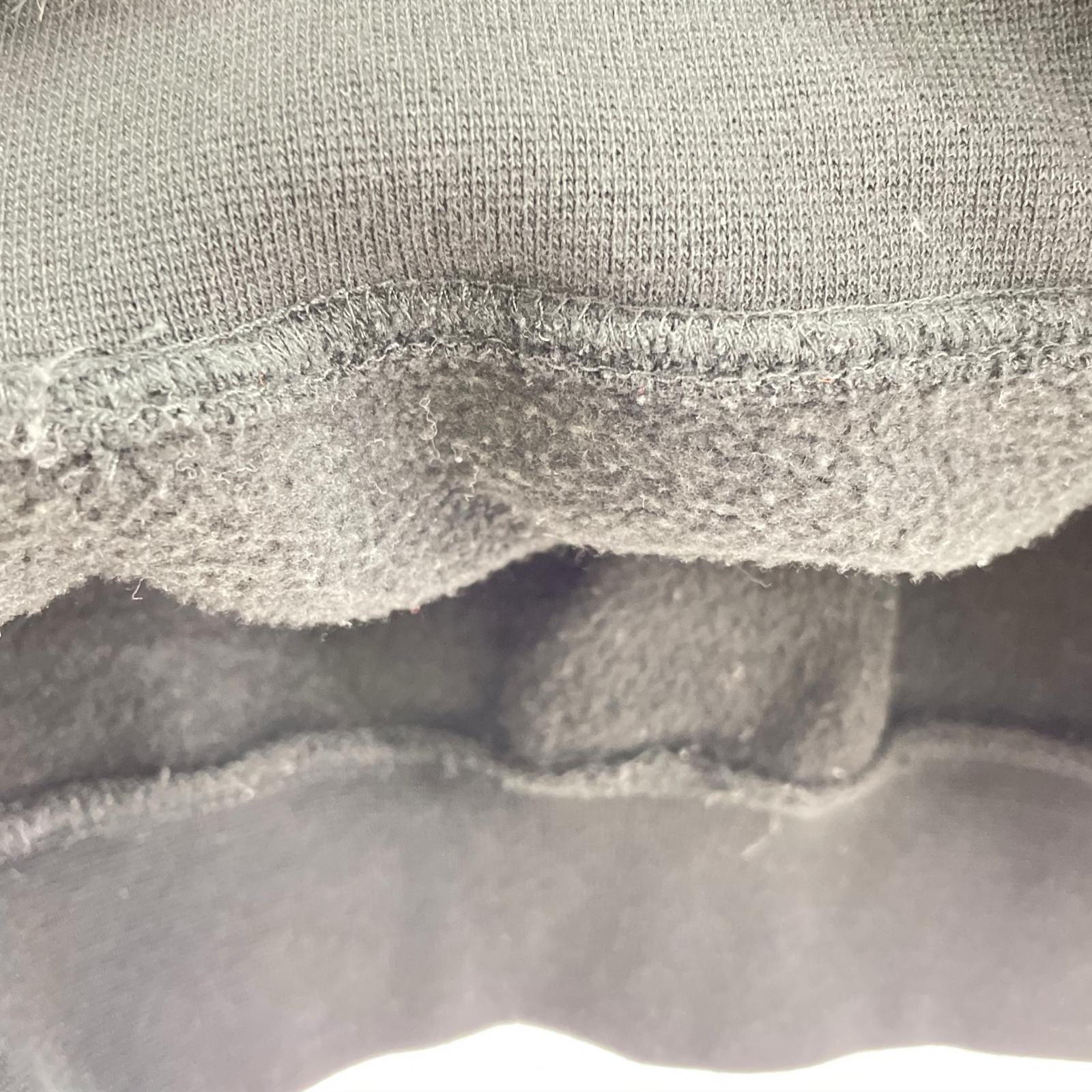 パーカー ESSENTIALS FEAR OF GOD ラバーロゴ 黒 (M) M ブラック