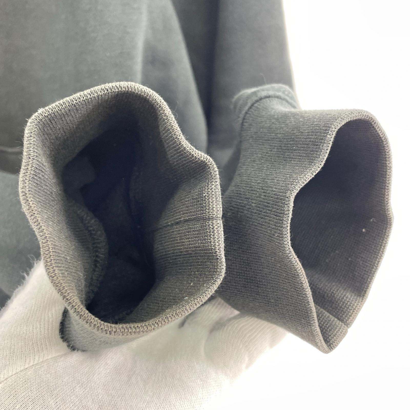 パーカー ESSENTIALS FEAR OF GOD ラバーロゴ 黒 (M) M ブラック