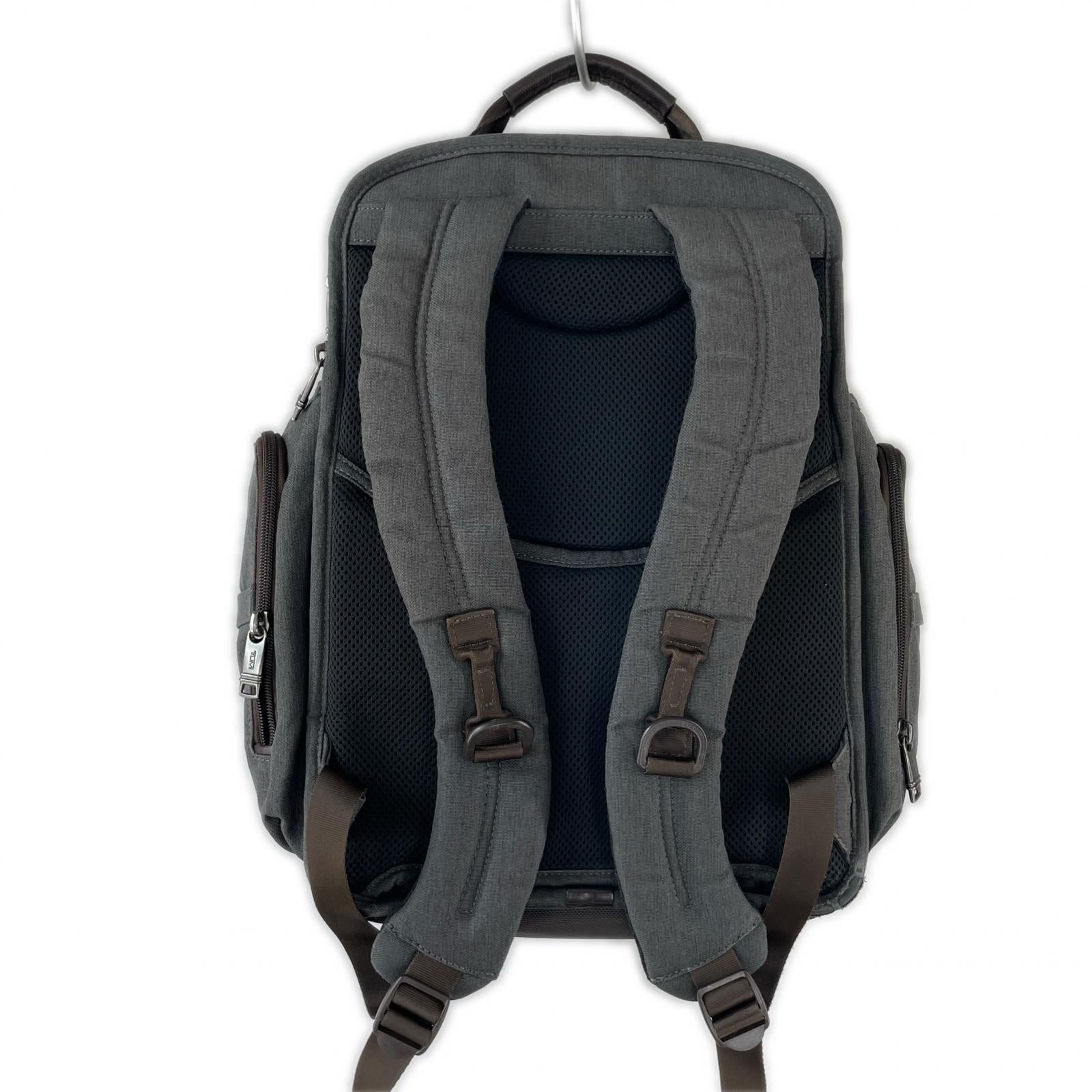 その他バッグ TUMI リュック グレー