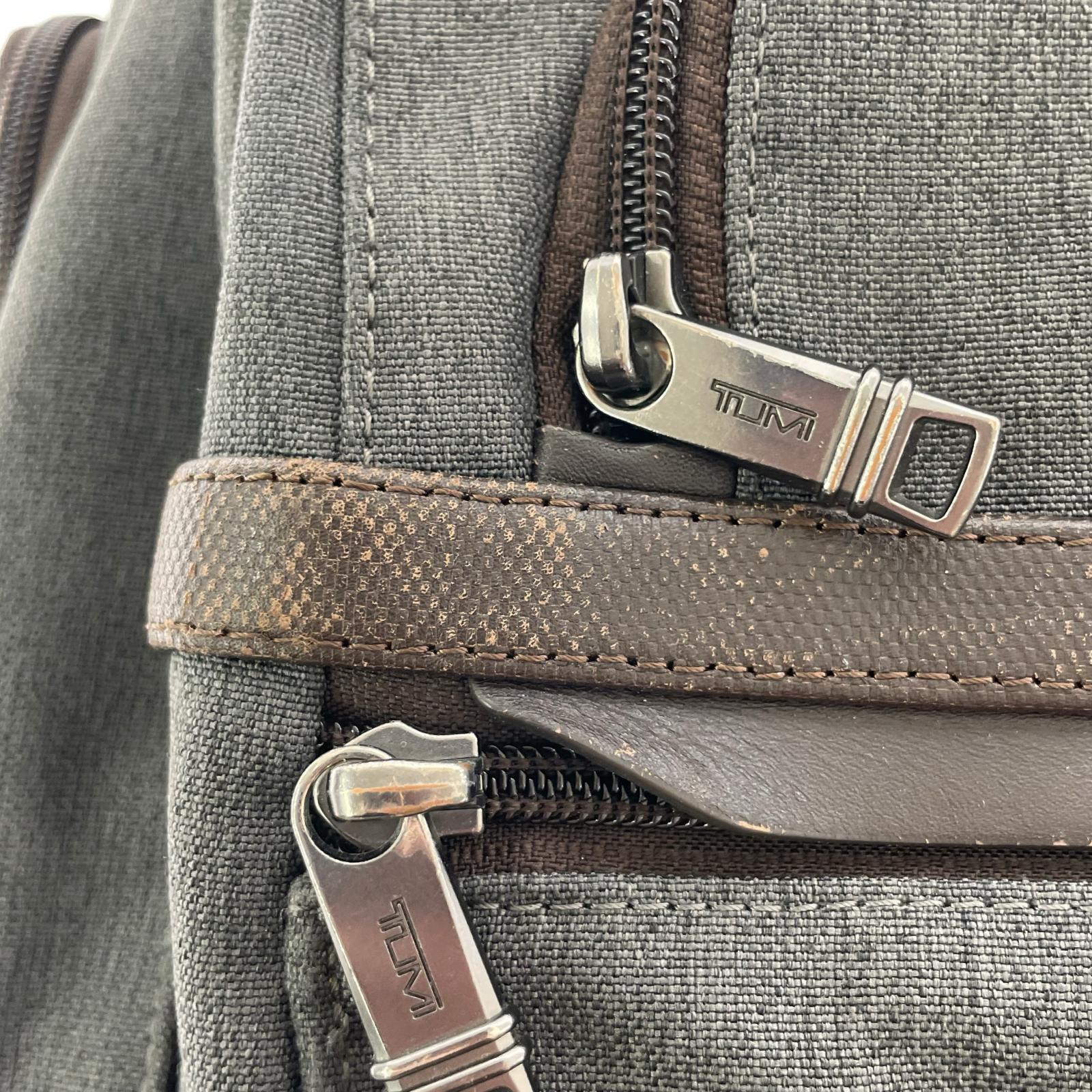 その他バッグ TUMI リュック グレー