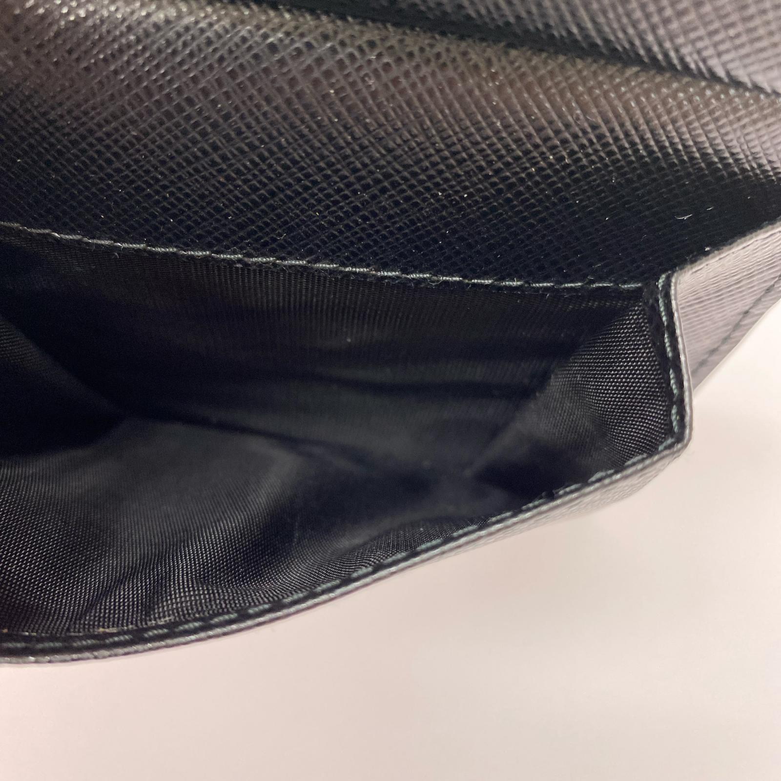 PRADA 2つ折り財布 2MO738
