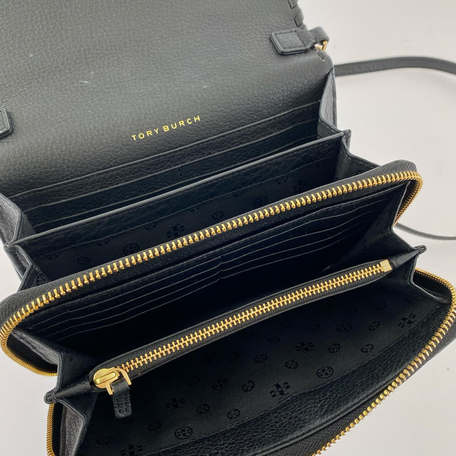 ステッチ　黒　ウォレットショルダー