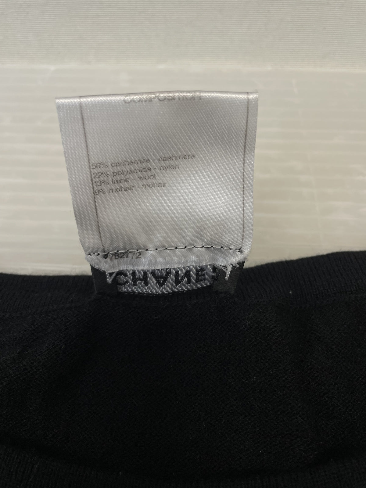 CHANEL 08AW ｺｻｰｼﾞｭ ｶｼﾐﾔ混ﾆｯﾄ 46 黒 P33490K00905