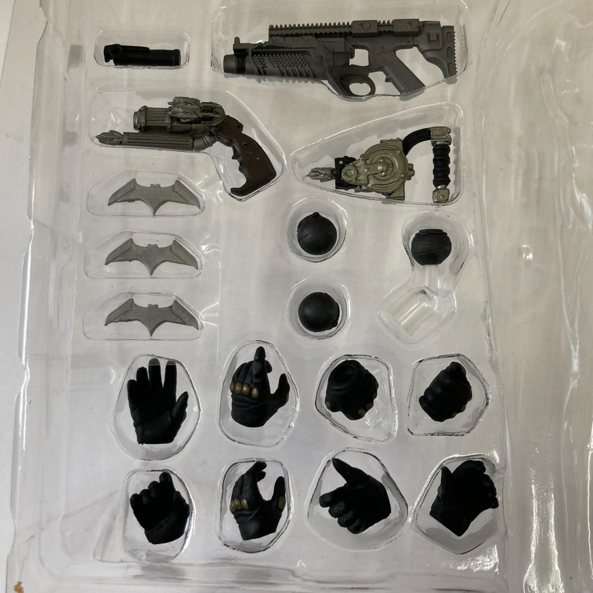 MAFEX BATMAN TACTICAL SUIT フィギュア/グッズ