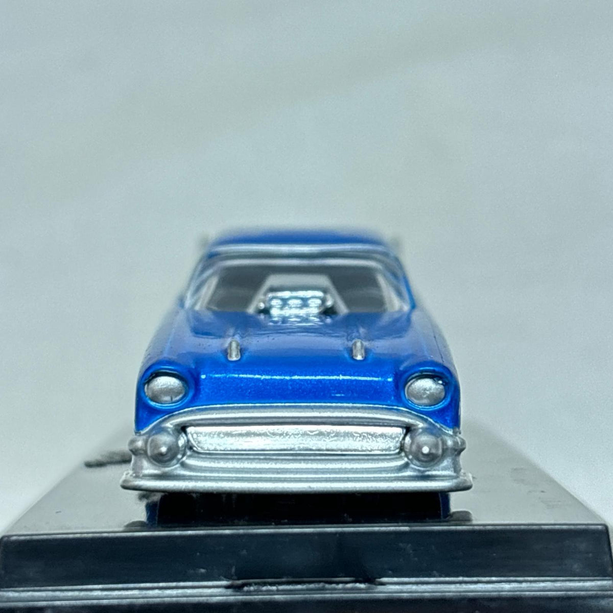 100％ Hotwheels 57 Chevy Funny car マテル ミニカーその他
