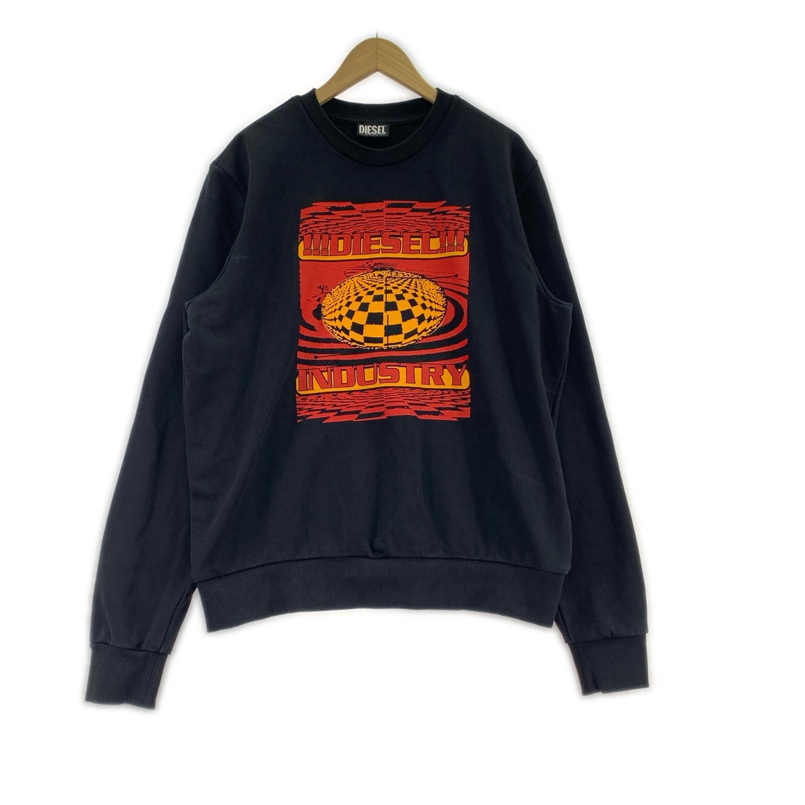 スウェット グラフィックプリント 黒 (XL) ブラック