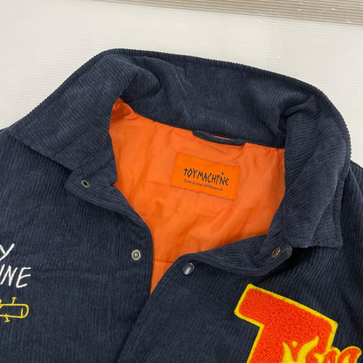 ジャケット TOY MACHINE CORDUROY Stadium-Jacket TTMFCJK3 紺 (L) L