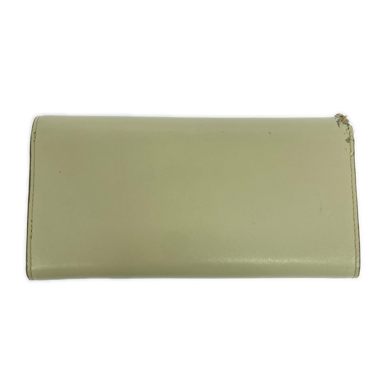 長財布 アイボリー