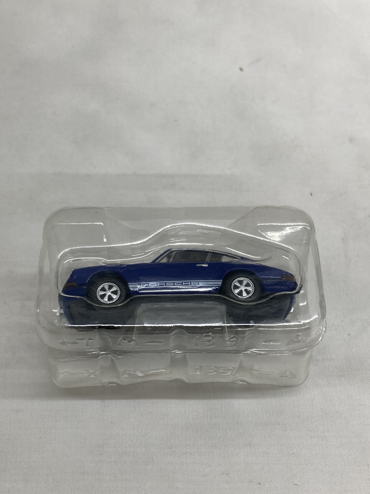 トミカリミテッドヴィンテージ ポルシェ911S 1968年式 ブルー トミカ