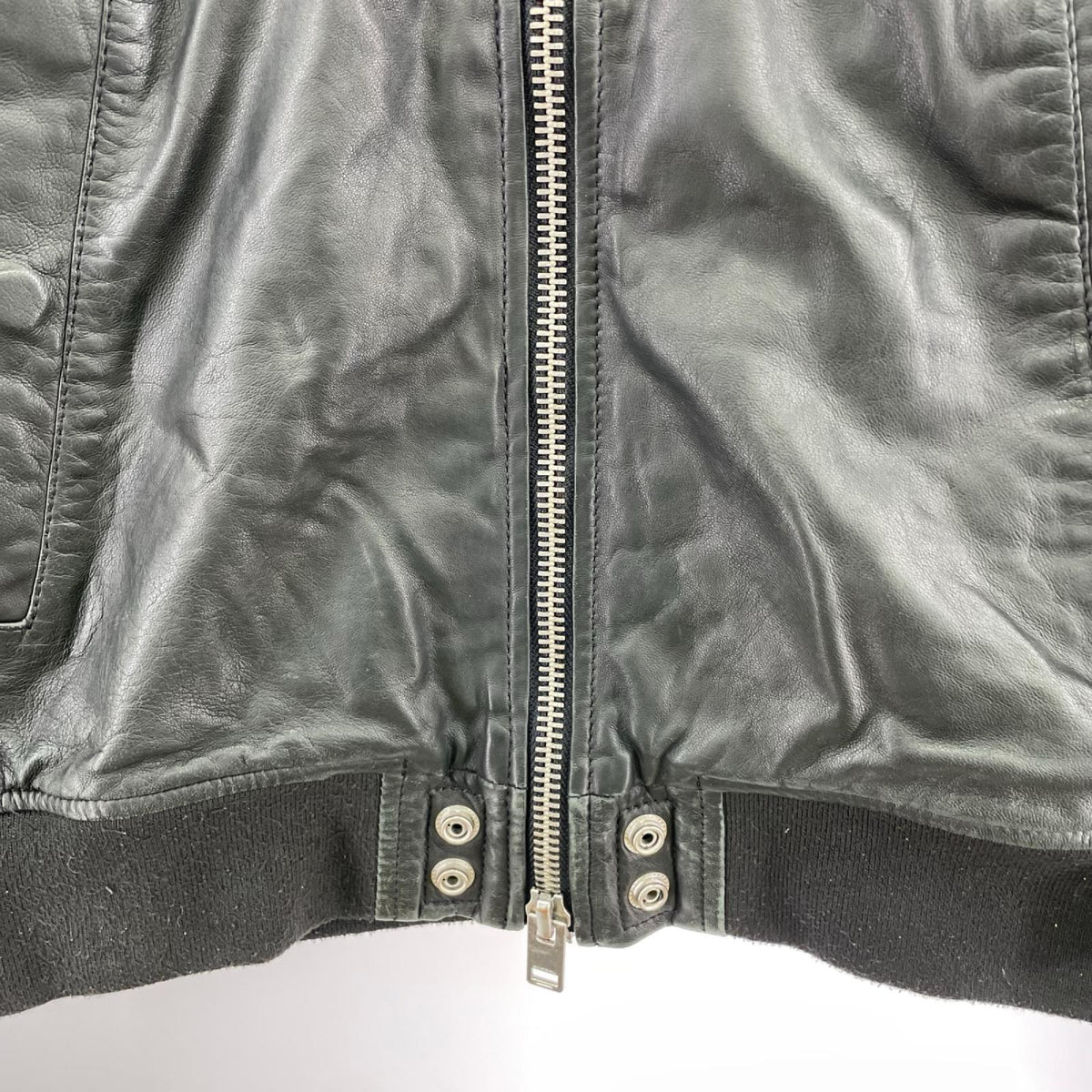 レザージャケット ｼﾞｯﾌﾟｱｯﾌﾟﾚｻﾞｰﾊﾟｰｶｰ S ブラック