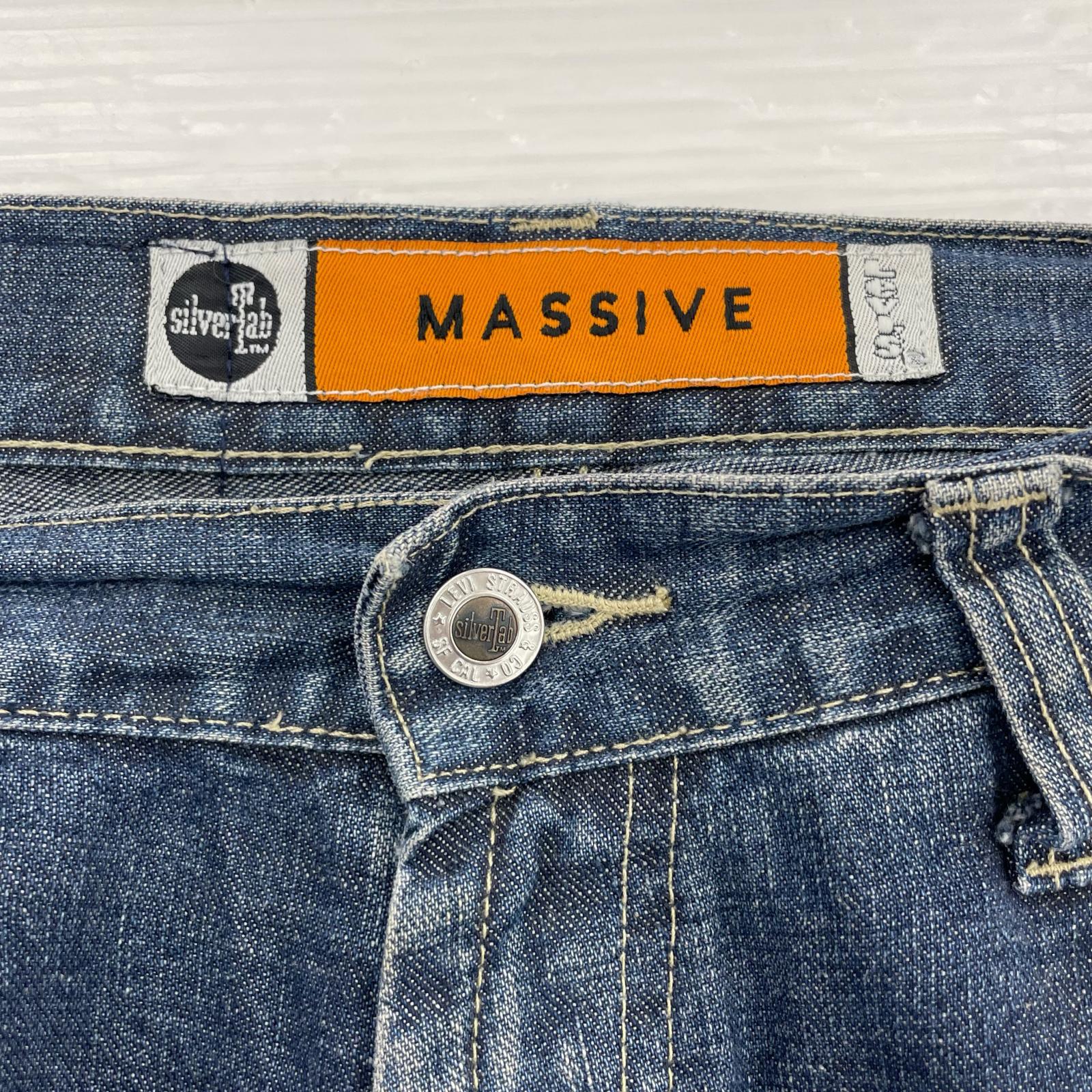 デニムパンツ Levi's silvertab massive バギーデニムパンツ ネイビー