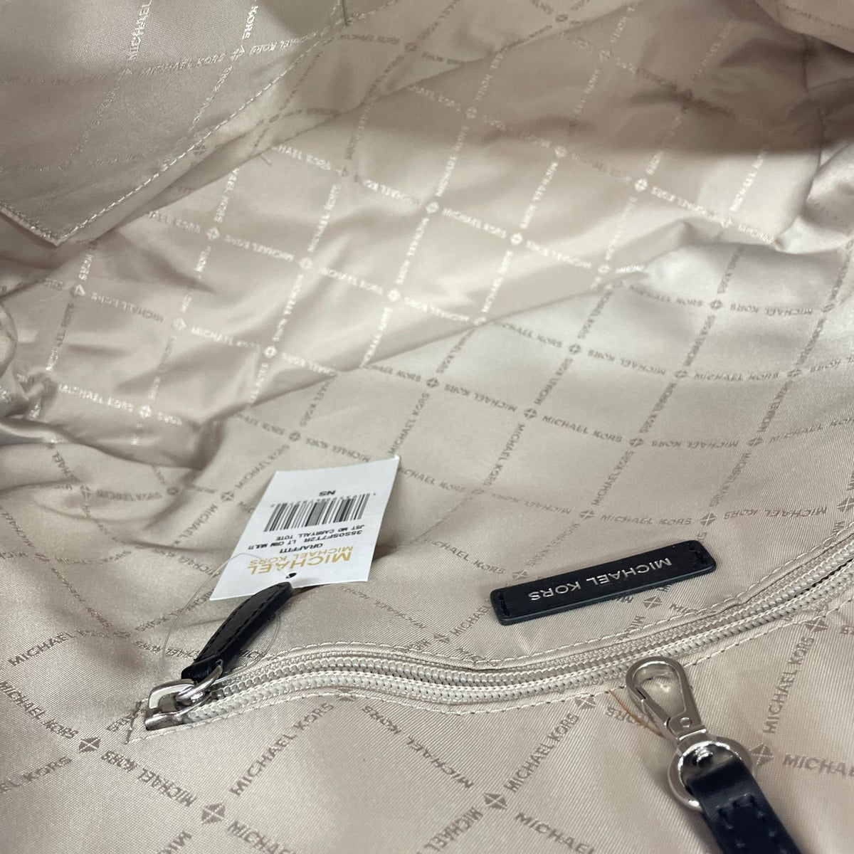 トートバッグ carryall tote ホワイト
