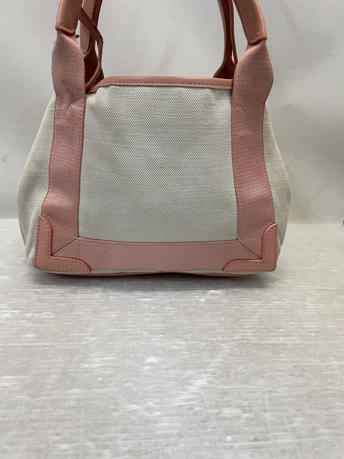 BALENCIAGA ﾈｲﾋﾞｰｶﾊﾞｽXS 2wayｼｮﾙﾀﾞｰﾊﾞｯｸﾞ ﾗｲﾄﾋﾟﾝｸ