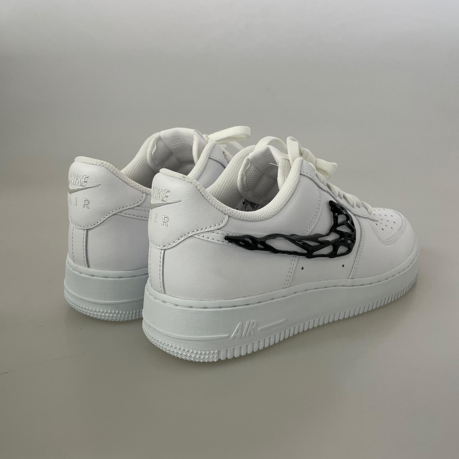 スニーカー WMNS AIR FORCE 1 07 LX 28cm IF1686-101 28cm (US10 UK9 1/2 EU46) ホワイト