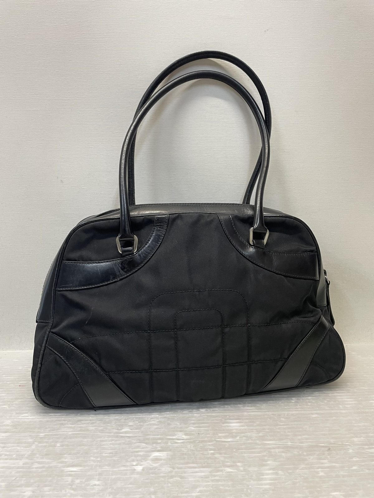 PRADA ボーリングハンドバッグ ブラック